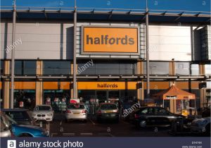 Superstore Leamington Click and Collect Halfords Bicycle Stock Photos Halfords Bicycle Stock Images Alamy