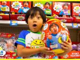 Toys R Us toddler Water Table Ryan toy Hunt for His Own toys Ryan S World at Walmart Youtube