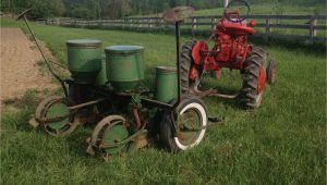 Tractorshed Com for Sale Jd 290 Planter and 1953 Farmall Cub Old Iron Pinterest