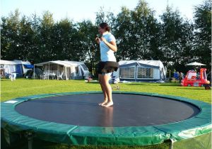 Trampoline 400 Lb Weight Limit 5 Features Of A Round Trampoline Domi Jump