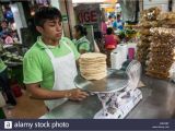 Venta De Carritos Para Tacos En Merida Yucatan Mexico Street Vendor Corn Imagenes De Stock Mexico Street Vendor