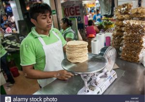 Venta De Carritos Para Tacos En Merida Yucatan Mexico Street Vendor Corn Imagenes De Stock Mexico Street Vendor