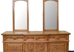 Vintage Thomasville Furniture History Vintage Burled Oak Veneer Double Mirror Dresser by