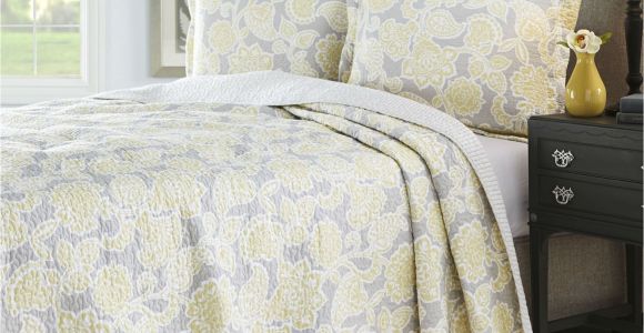 What is the Difference Between A Coverlet and A Quilt Cover Country Chic Bedding Rabbssteak House