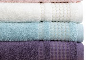 What S Bigger A Bath Sheet Vs Bath towel Bianca Bath towels Art Deco Collection Bath towels Bed Bath