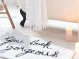 You Look Gorgeous Bath Mat On Vous Presente Le Tapis De Salle De Bain En 45 Images