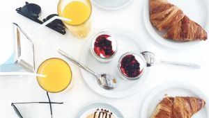 Zuza Bed Breakfast Lisbon Portugal Coffe and Croissant Flatlay by Sandra Moreira Sandrocas Instagram